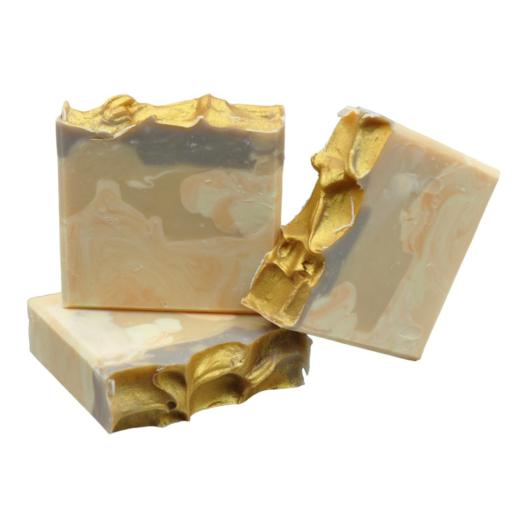 pastel colors soap with textured top gold sprayend on top handgemachte seife