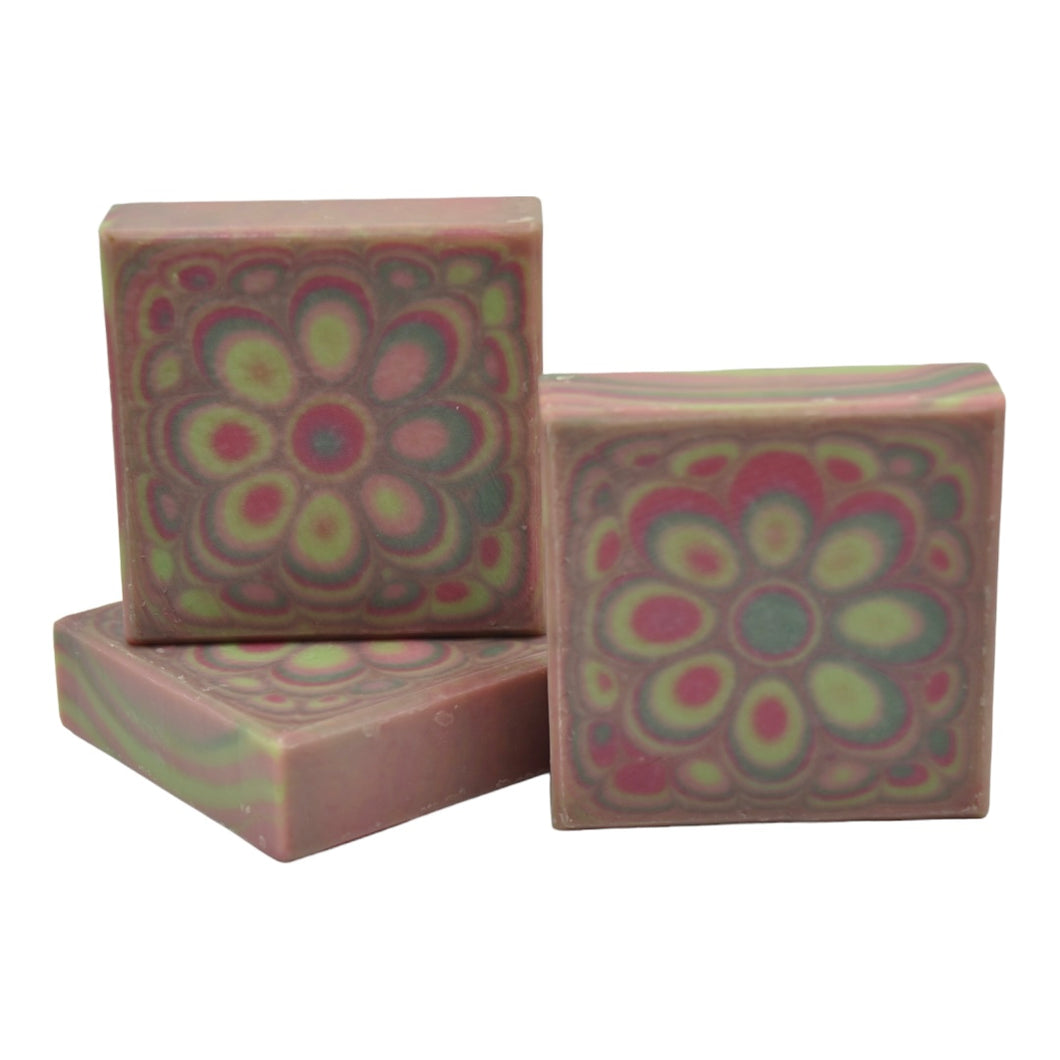 kaleidoscope soap pink green mandala seife